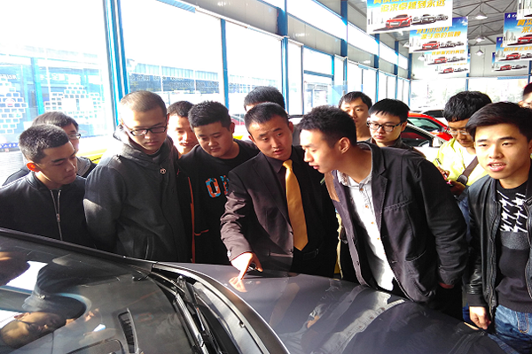 机械工程学院：理论与实践结合 创新教学新模式